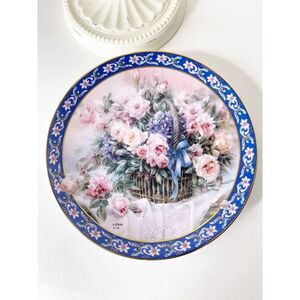 Decorative Plate "ROSES" Lena Liu's Basket Bouquets Series by W.L. George 1992